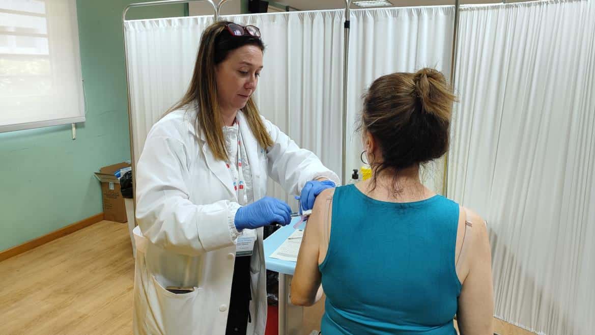 La Comunidad de Madrid Destaca la Urgencia de Vacunarse contra la Gripe tras Alerta Epidémica