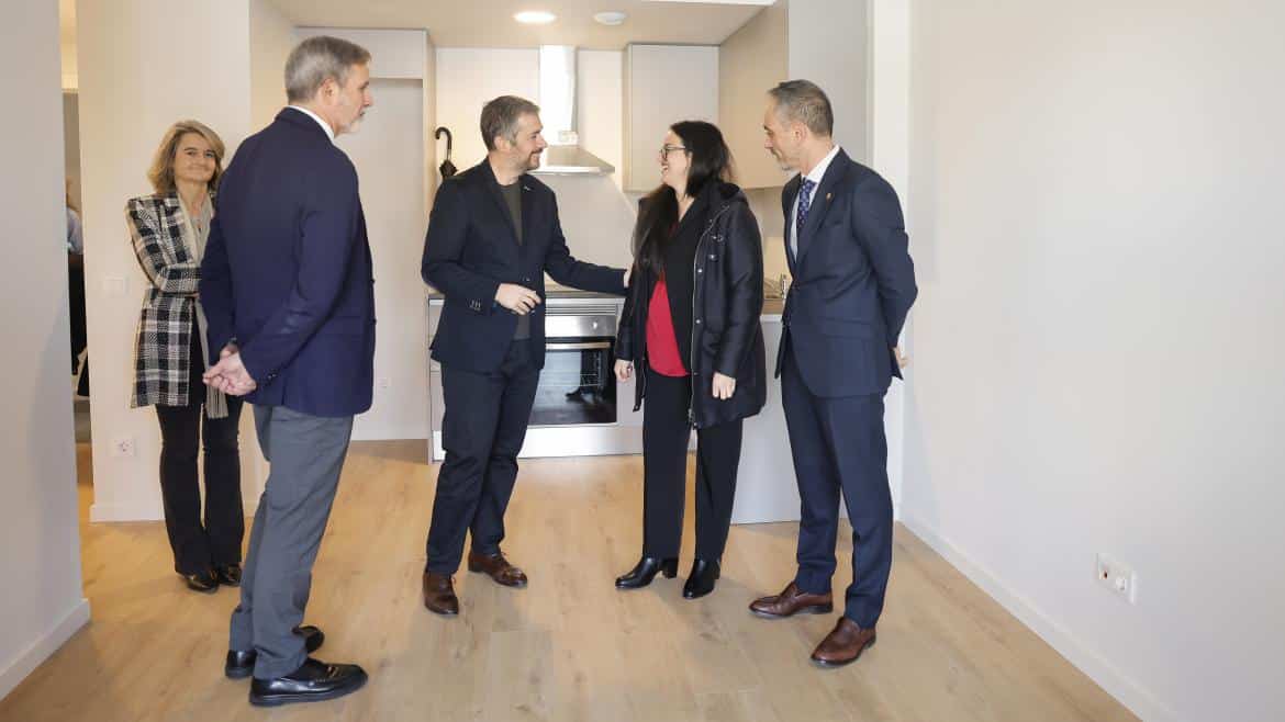 La Comunidad de Madrid Incrementa Entregas del Plan Vive con Nuevas Viviendas en Móstoles