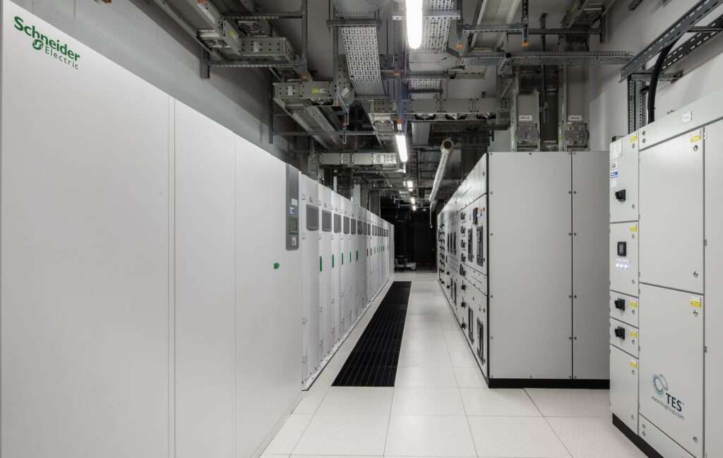 Silicon Valley Amplia Infraestructura de Datos sin Energia Suficiente 100