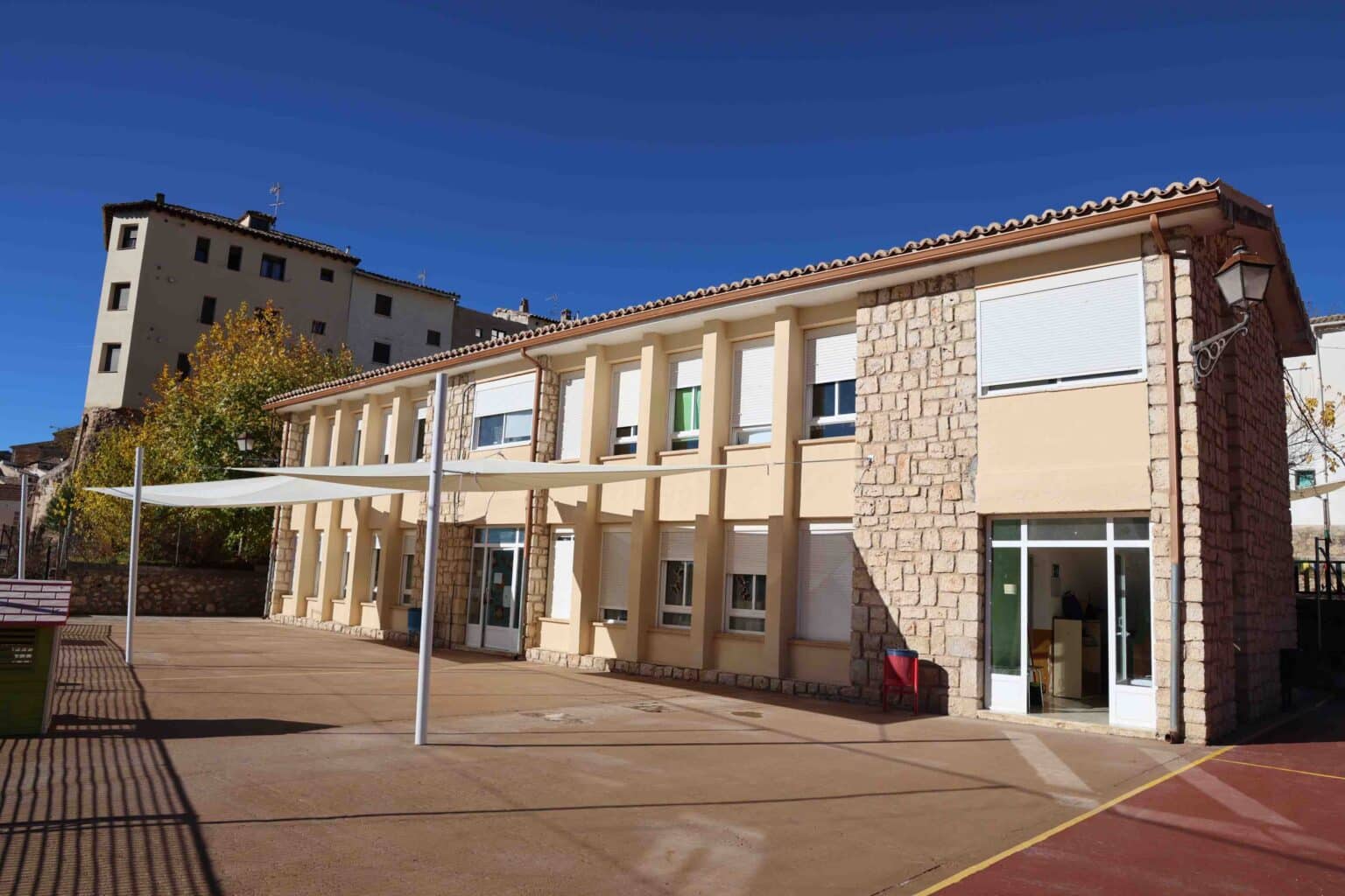 Transformación del CRA Duques de Pastrana: Colaboración Clave entre Ayuntamiento y Diputación Provincial