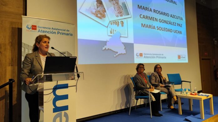 Mesa inaugural con Charo Azcutia