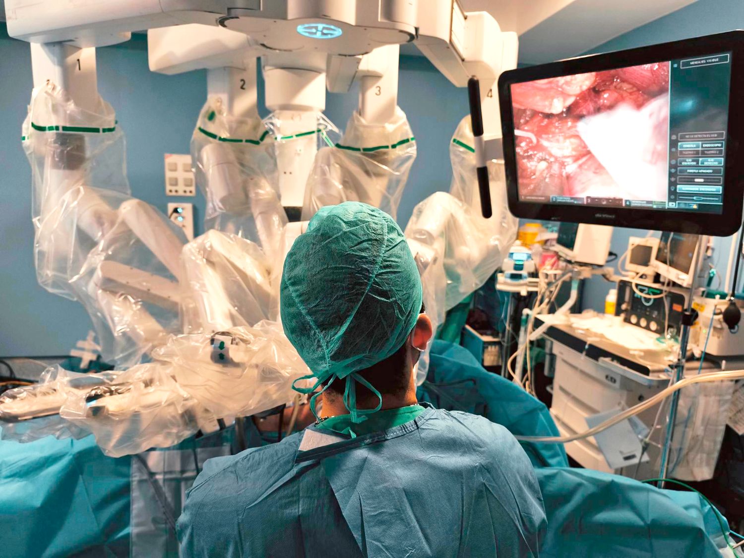 Vithas Madrid La Milagrosa incorpora tecnología robótica de alta precisión para las cirugías urológicas