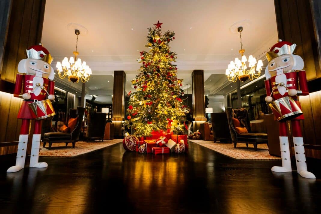 navidad 2025 gran hotel ingles interior
