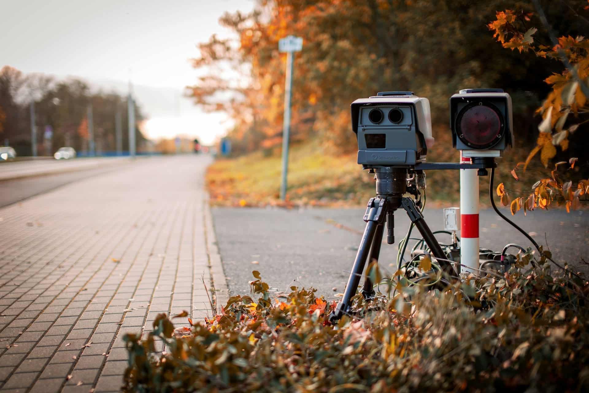 De los radares a los algoritmos: la inteligencia artificial se cuela en el tráfico diario de las ciudades españolas