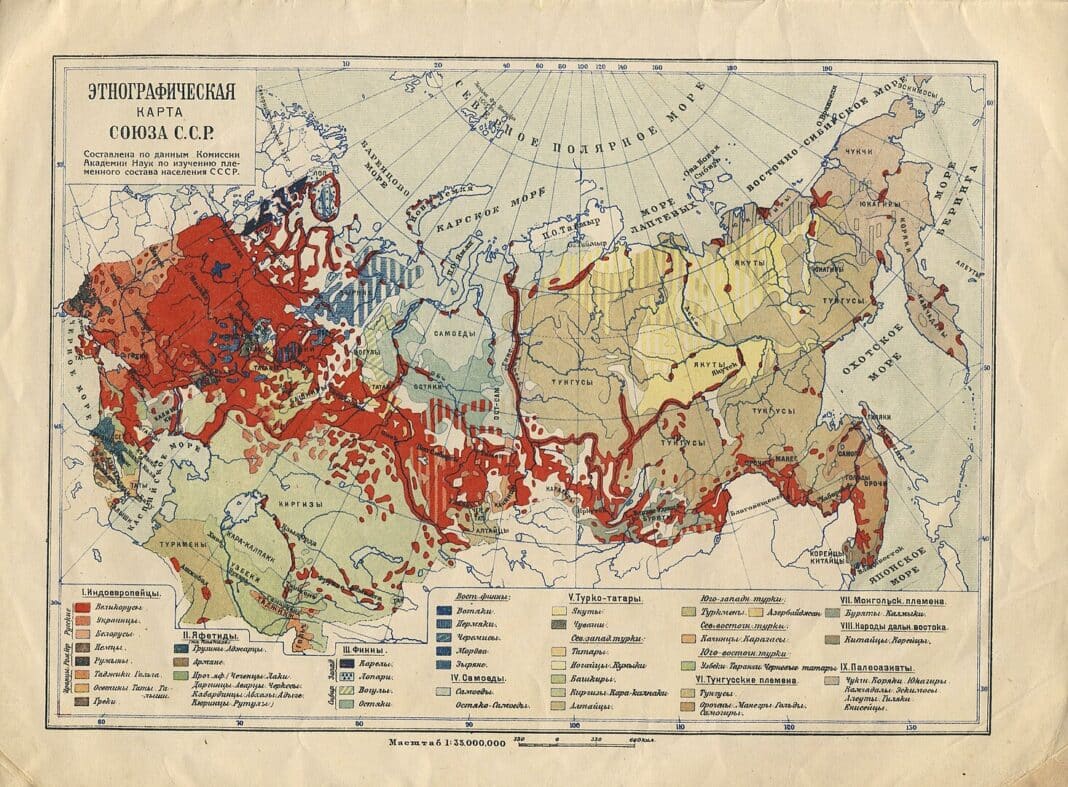 1466px Ethnic map USSR 1930