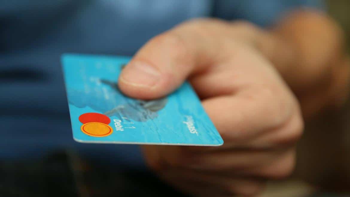 Campaña Navideña de Concienciación sobre Compras Seguras en Internet en Madrid