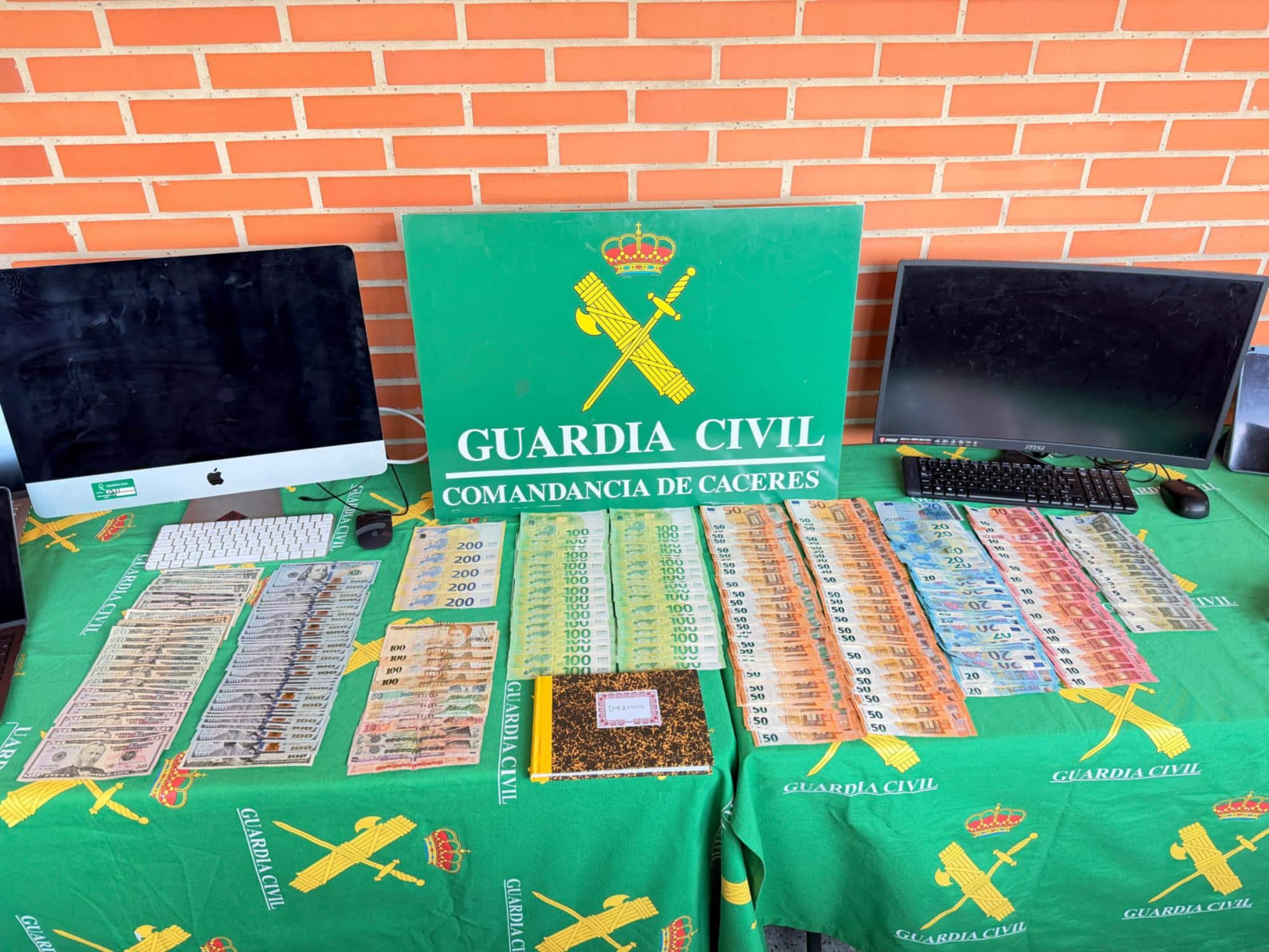 Ministerio del Interior | Desmantelada en Cáceres una organización criminal que estafaba por medio de una supuesta actividad espiritual