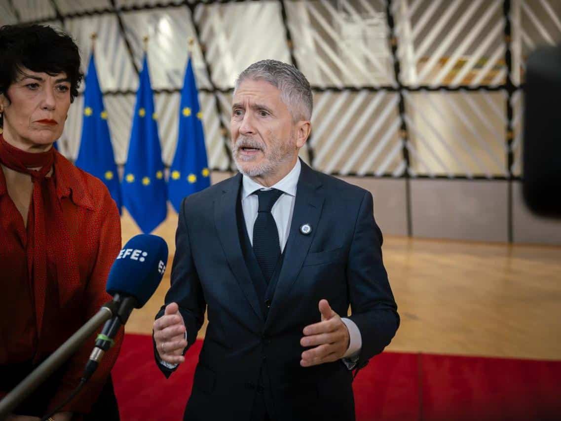 Grande-Marlaska solicita a la UE mantener el equilibrio entre solidaridad y responsabilidad en el pacto migratorio europeo
