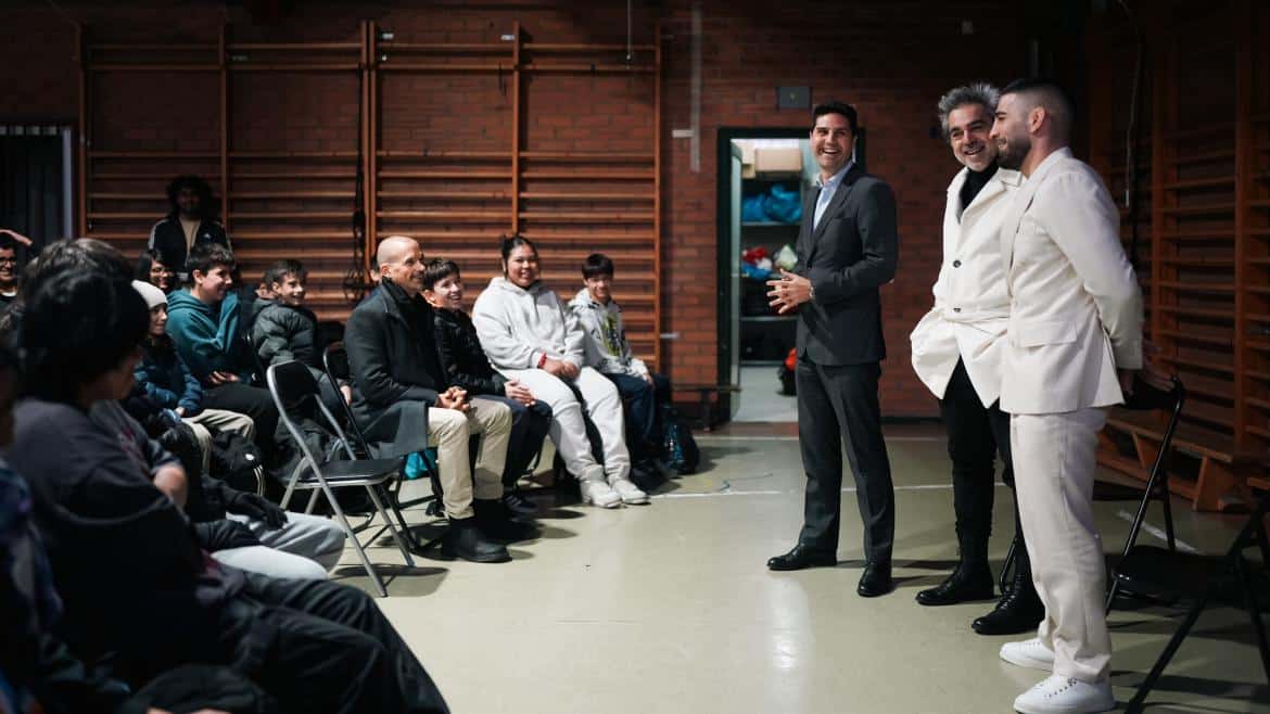 Ilia Topuria Promueve la Conciencia sobre Drogas y Acoso Escolar en Colegios Madrileños
