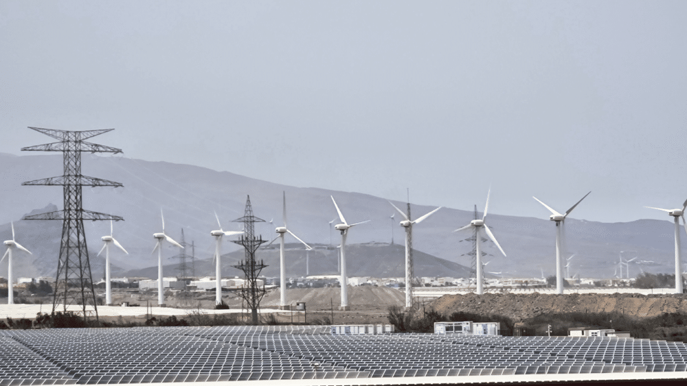 Invierte en Energía Limpia: Ener2Crowd Lanza Proyecto de Planta Solar en Gran Canaria con Pequeñas Aportaciones
