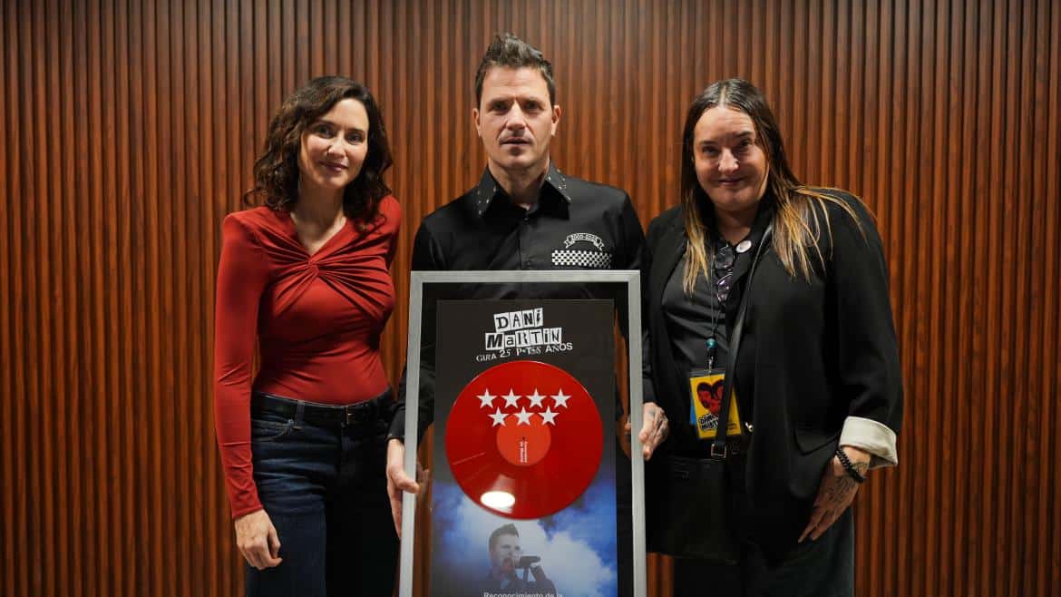 La Comunidad de Madrid Rinde Tributo a Dani Martín por Récord de Diez Conciertos Sold Out en el Movistar Arena
