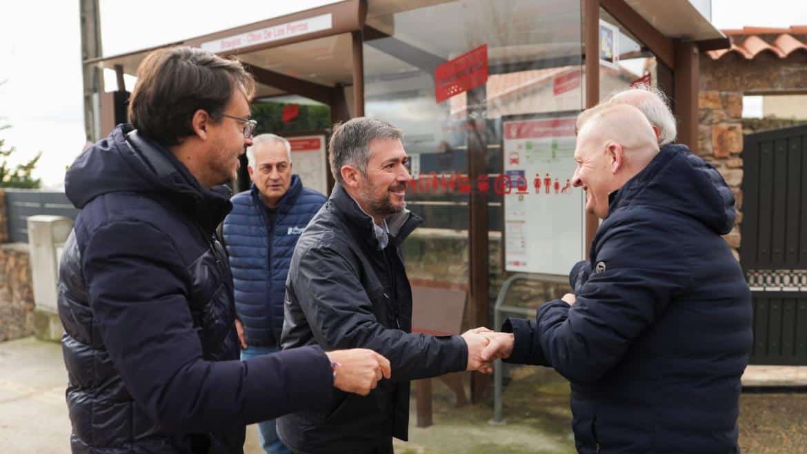 Nuevas Marquesinas Calefactadas Mejoran el Transporte en la Sierra Norte de Madrid