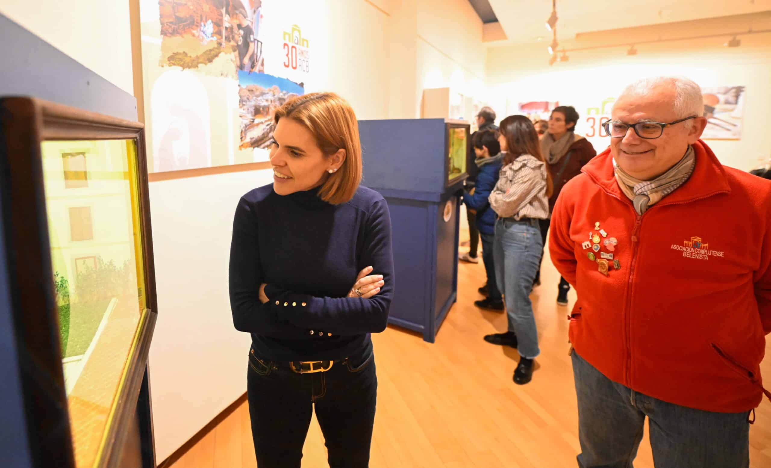 Piquet Destaca que los Belenes Complutenses Atraen a Más de 30,000 Visitantes esta Navidad