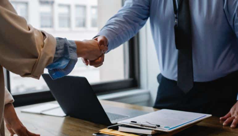Redefiniendo el Rol: El Potencial Ignorado de los Socios Minoritarios en Empresas Mercantiles