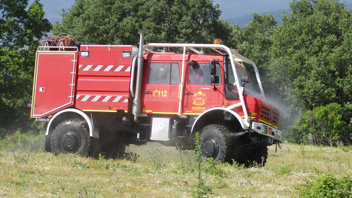 Renovación del Parque Móvil: Comunidad de Madrid Incorpora 16 Nuevos Vehículos de Bomba Forestal para Bomberos
