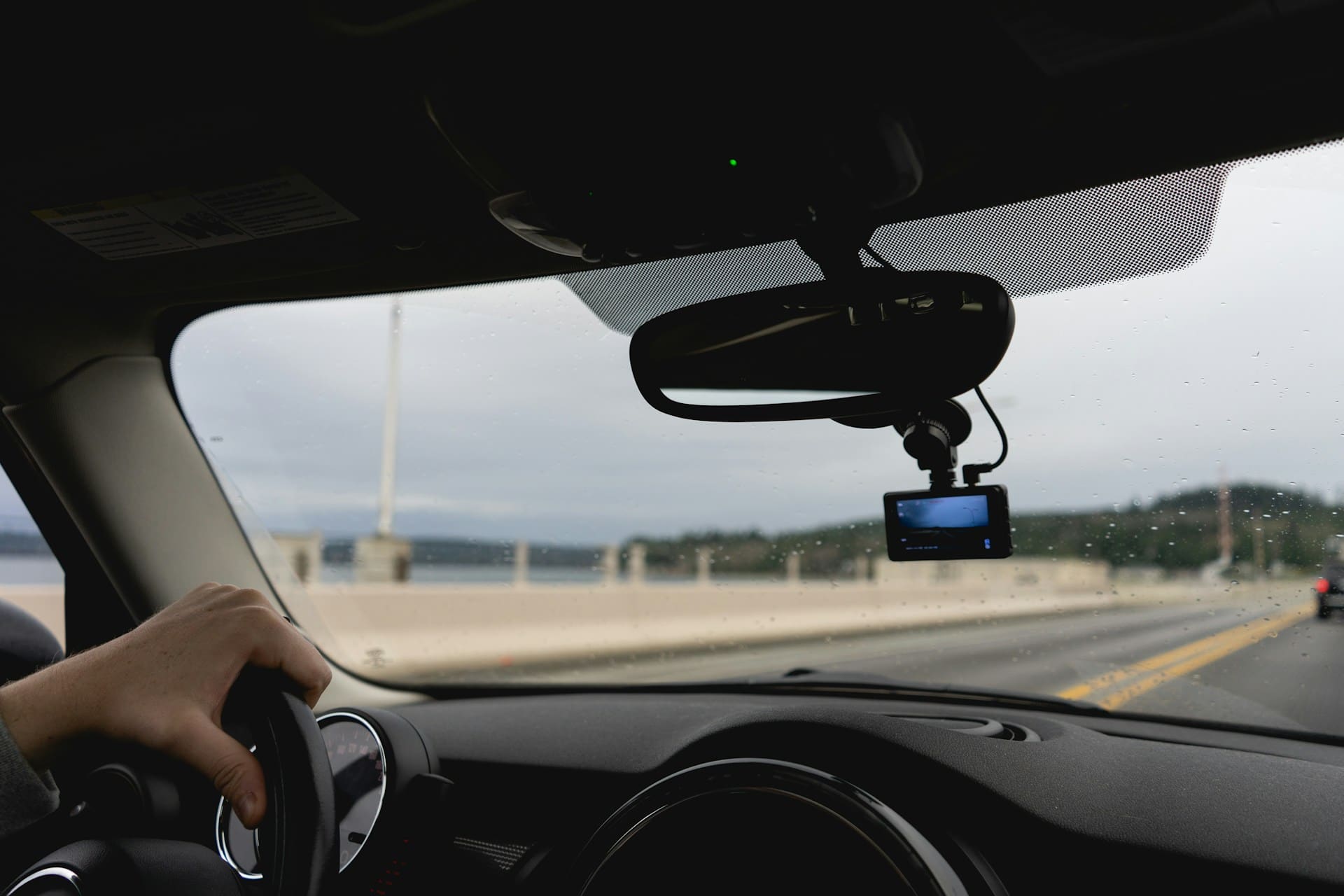 Mil cámaras con IA en las carreteras de Hawái: ¿y si la DGT quisiera hacer lo mismo en España?