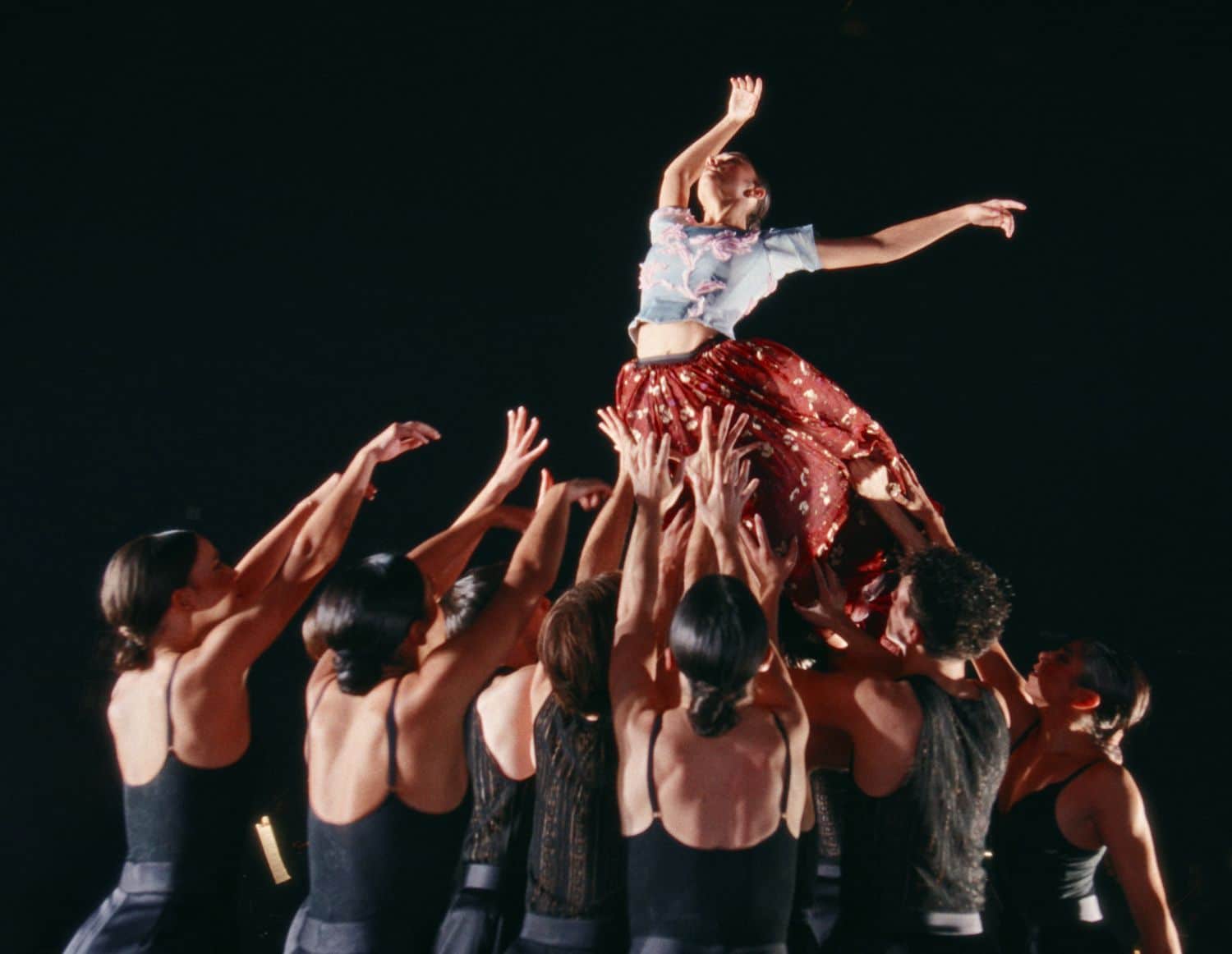 Viaje al Amor Brujo: El Ballet de Madrid revitaliza Debussy, Halffter y Falla