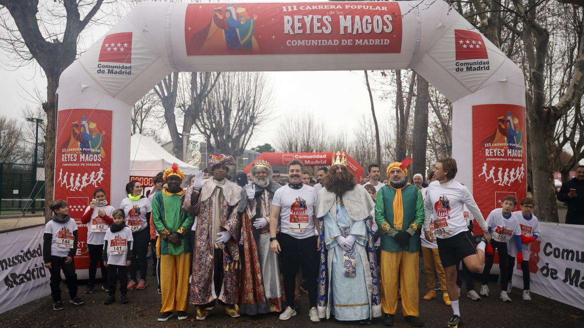 Bienvenida Real: La Tercera Carrera de Obstáculos de los Reyes Magos en la Comunidad