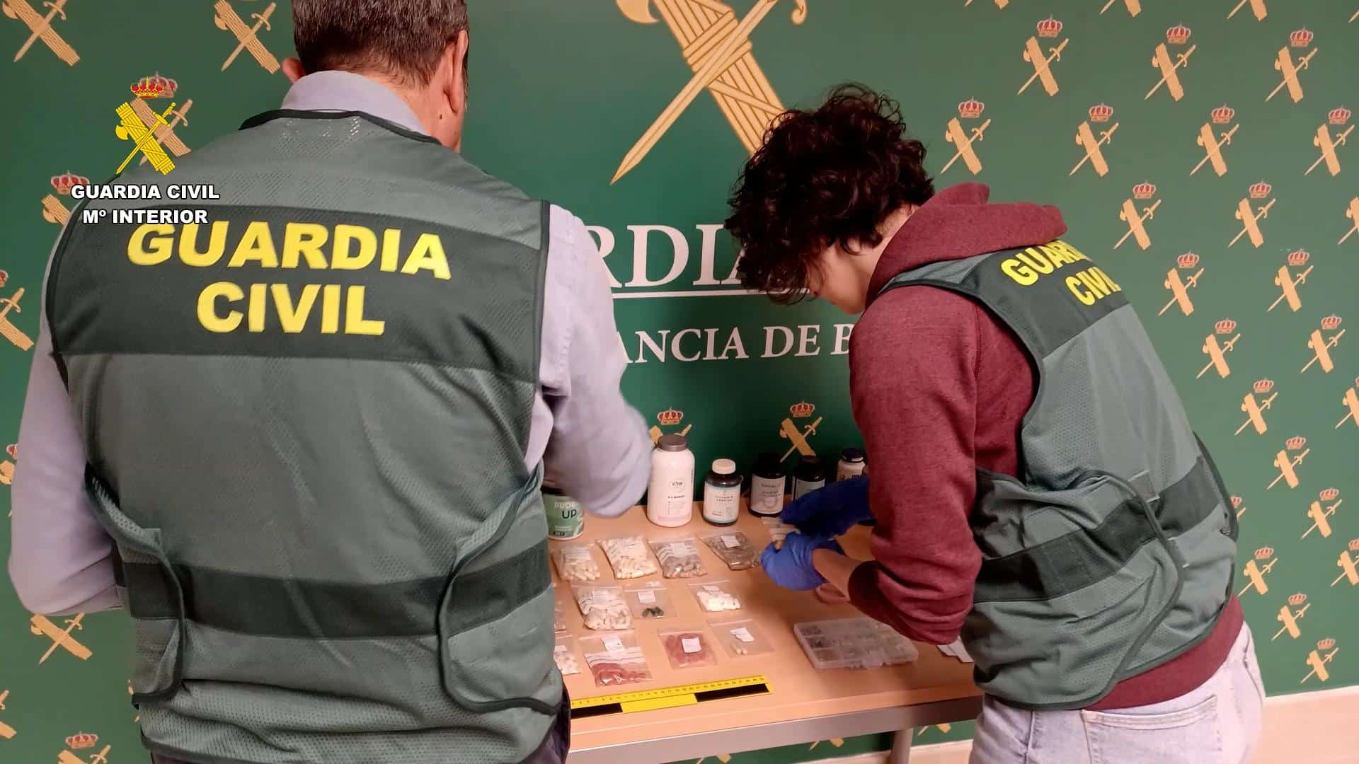 Detenidos en Burgos por segunda vez una falsa doctora y su hijo por recetar sin licencia y prescribir terapias fraudulentas