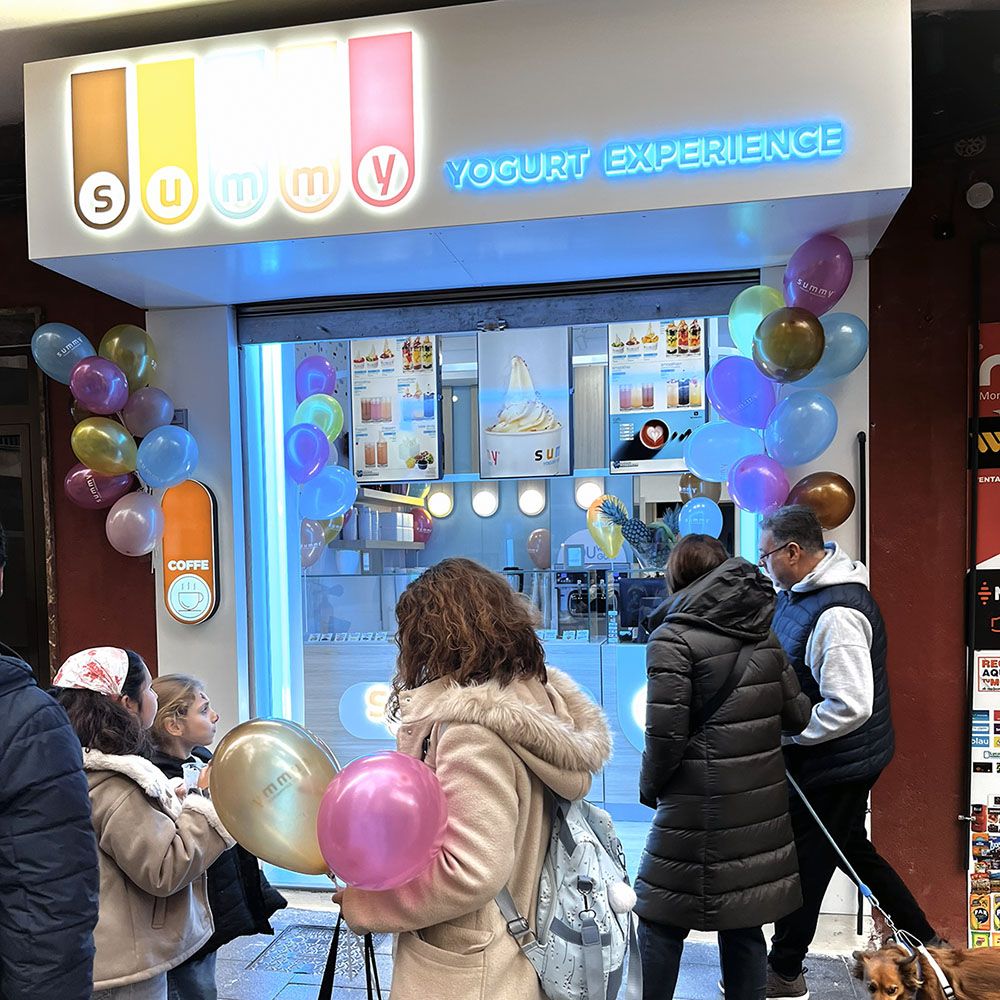 Innovadora Experiencia de Yogur: Summy Yogurt Debuta en Palma de Mallorca en 2026