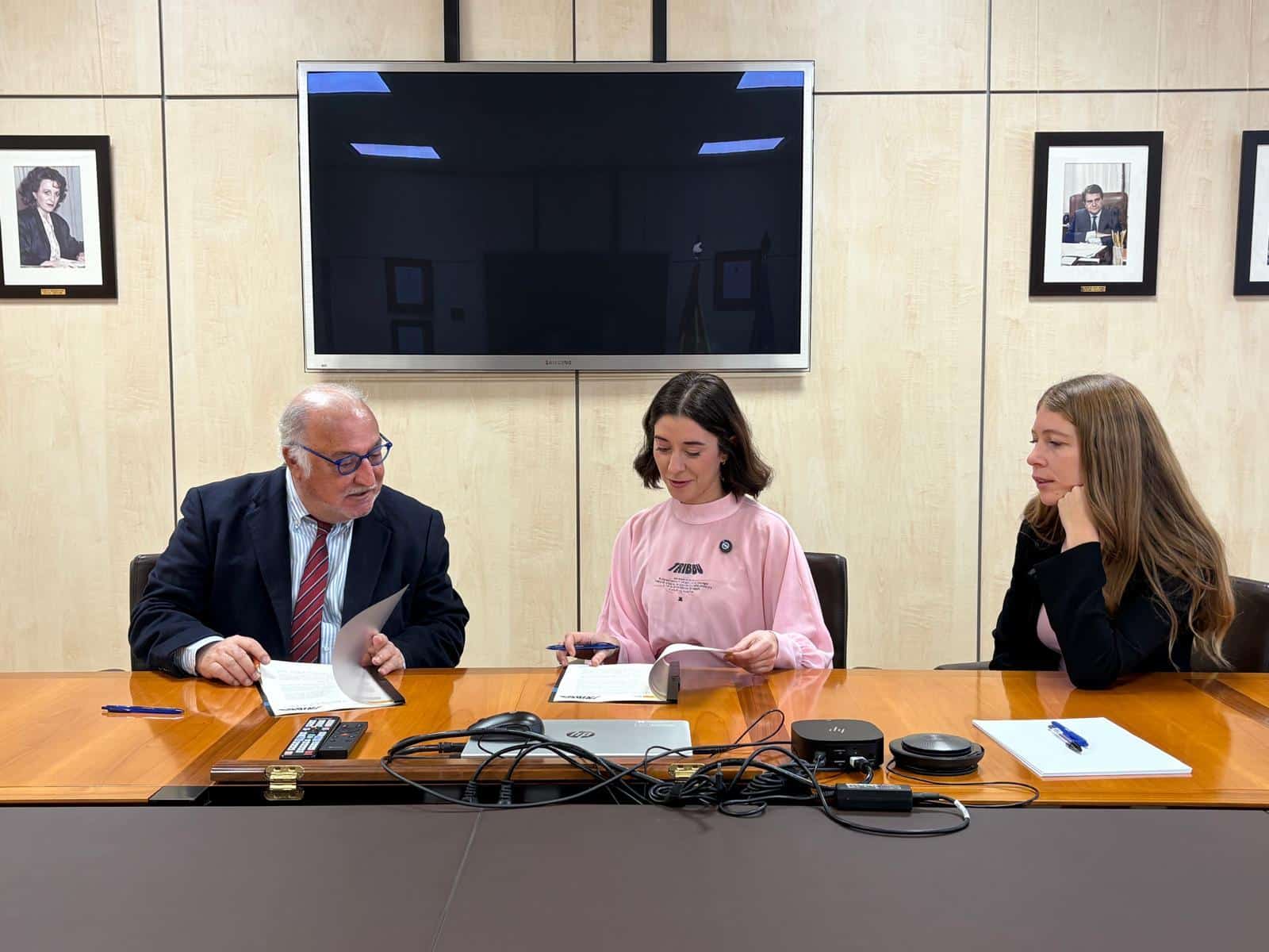 La DGT potencia la colaboración público-privada con el proyecto 28027 Comparte Coche para fortalecer la seguridad vial y la movilidad laboral