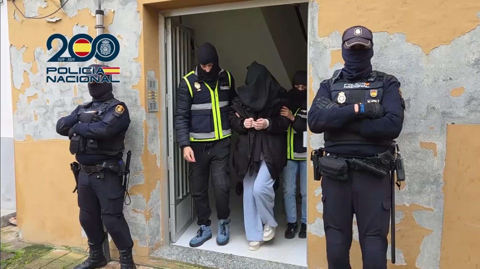 Operación contra el terrorismo yihadista en Cartagena y Ferrol: la Policía Nacional detiene a dos individuos vinculados a DAESH por autoeducarse con manuales de explosivos