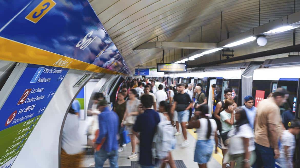 Récord Histórico en 2025: Metro de Madrid Alcanza Máximo de Usuarios con 736 Millones de Viajeros