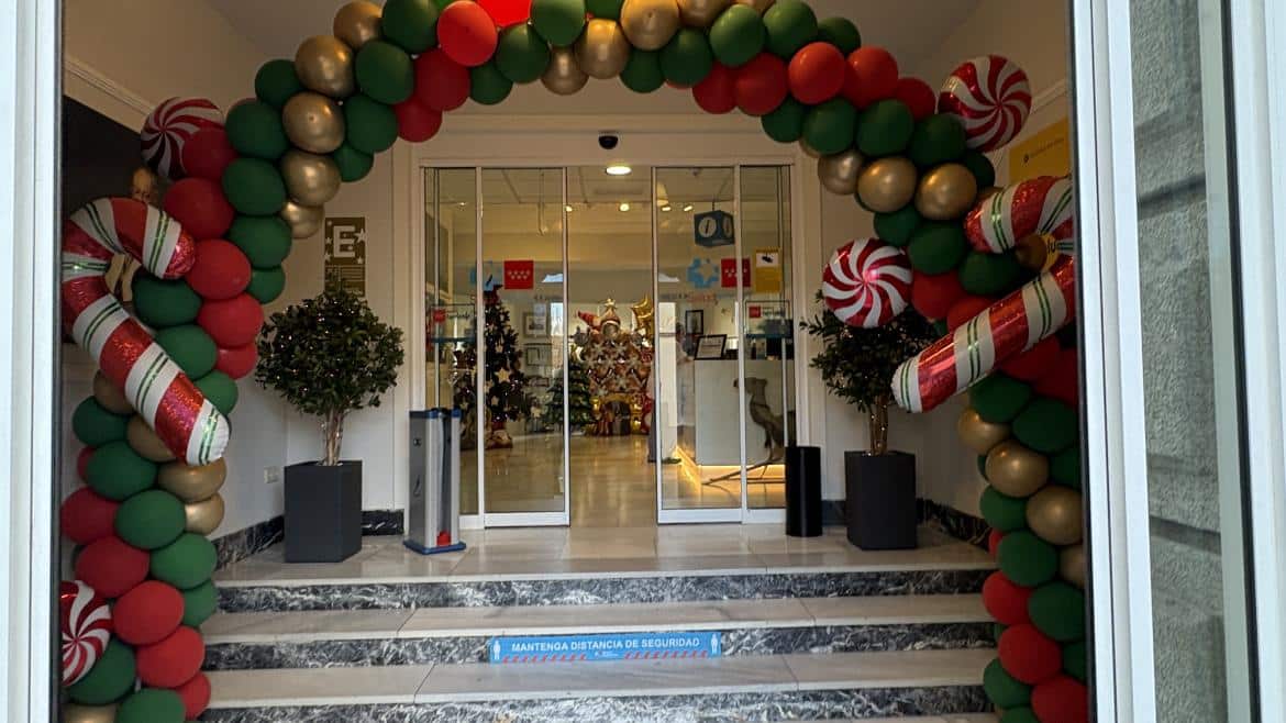 Reyes Magos cierran las festividades navideñas en el Hospital Público Guadarrama