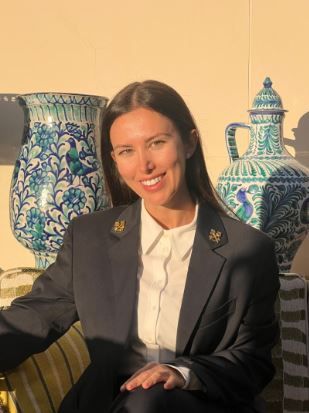 Astrid Carapellotti: Triunfadora en la XVII Edición del Premio Madrid Acoge por su Compromiso Humanitario