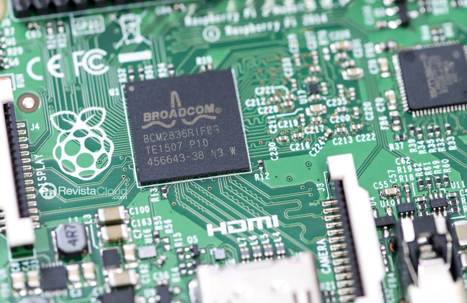 Broadcom Revoluciona la Carrera hacia el 6G con BroadPeak: Innovador SoC DFE para Massive MIMO en el Rango de 0.4-8.5 GHz