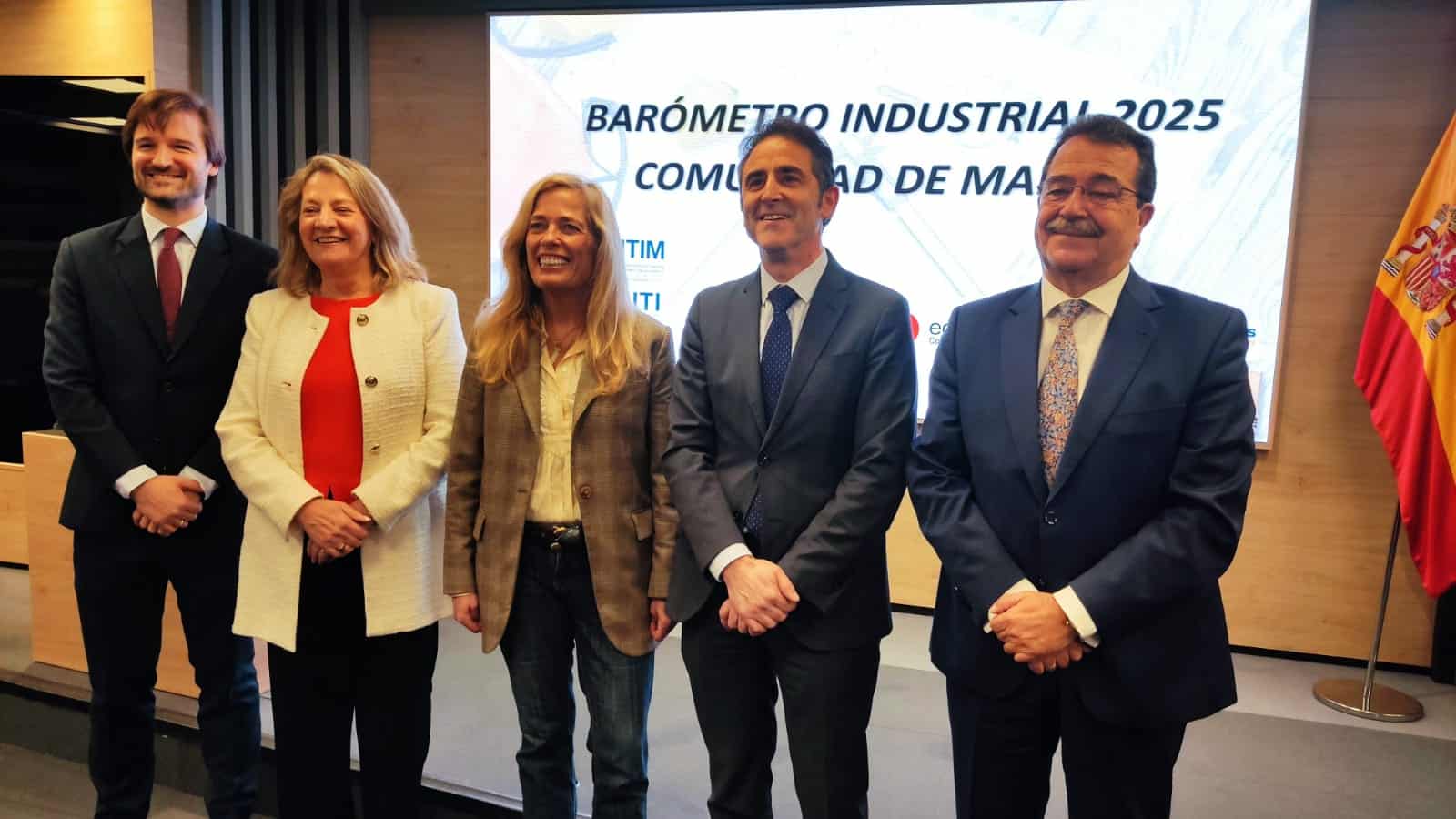 El sector industrial de Madrid alcanza pleno empleo técnico y anuncia ambiciosos planes de expansión, revela el VIII Barómetro Industrial