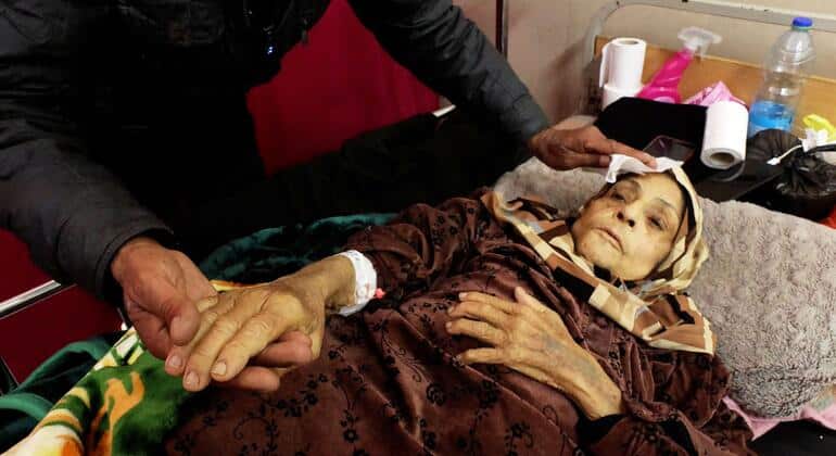 Esperanza en la Frontera: La Lucha de Pacientes con Cáncer en Gaza por Acceso a Tratamientos Vitales