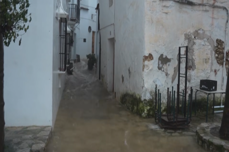 Éxito del Tope de Precios en Hoteles: Consumo Confirma Control de Tarifas Abusivas en Grazalema y 13 Ciudades Más