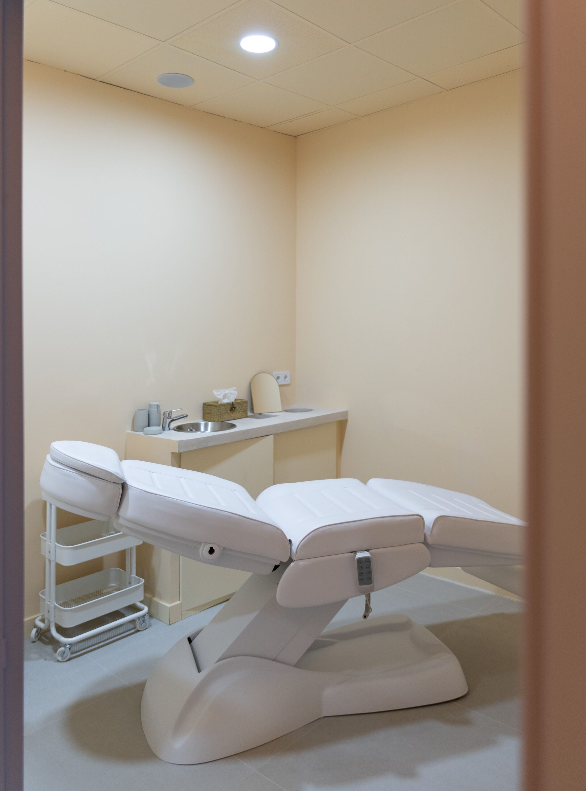 Holaglow y Vithas se Unen para Ofrecer Cirugías Estéticas en Entornos Hospitalarios de Primer Nivel