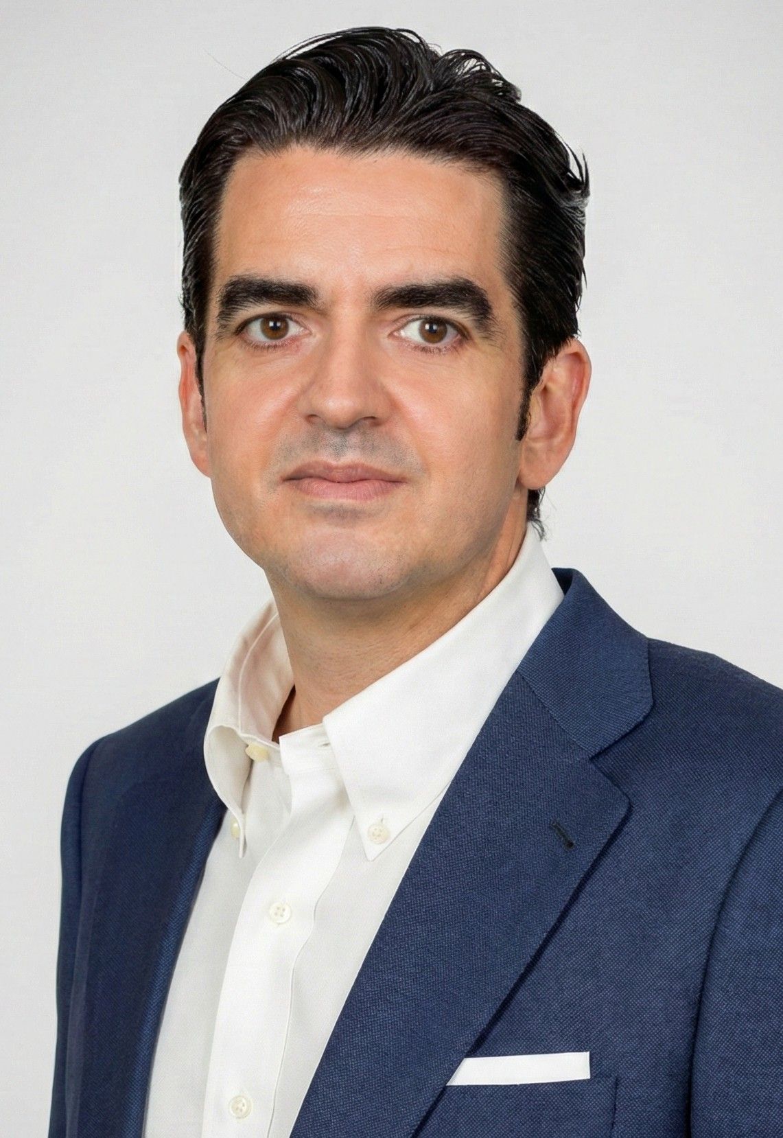 Javier Tiemblo Sanchidrián: Nuevo Líder al Frente de Operaciones en Proyectos y Seguros