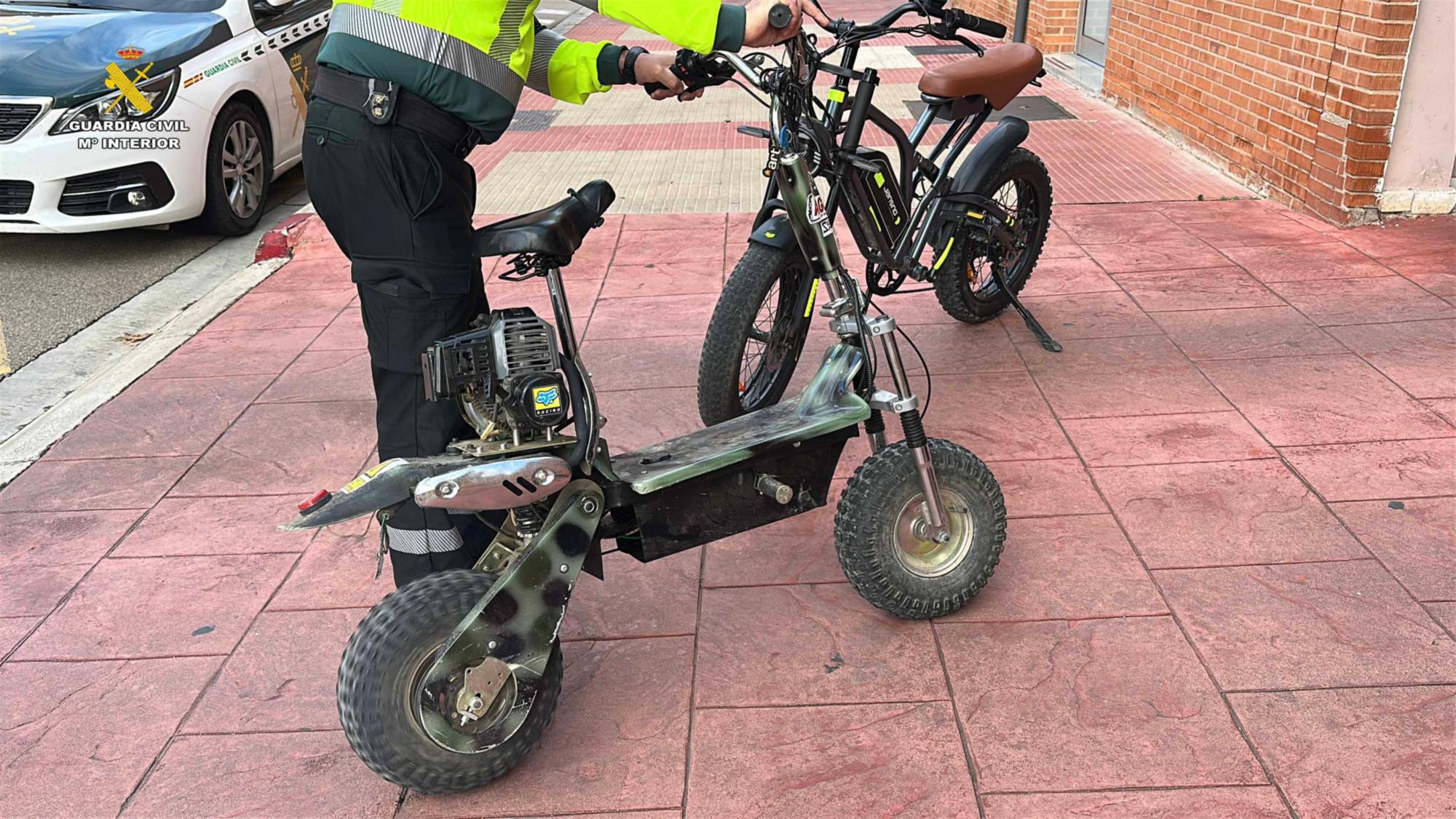 La Rioja: intervenidos un patinete y una bicicleta modificados para alcanzar velocidades de ciclomotor