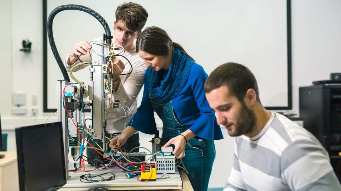 Proyectos Innovadores de 103 Centros Educativos se Suman a Madrid Xplora 2023
