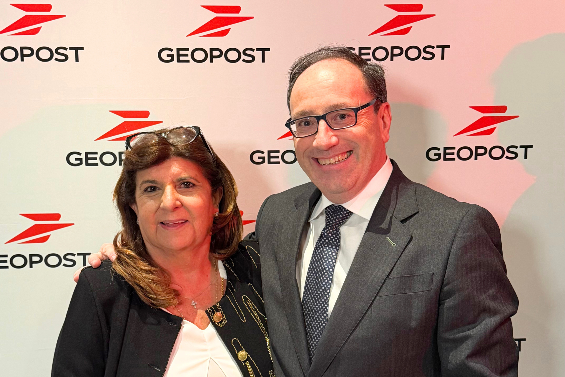 SEUR y TIPSA Alcanzan los 1.200 Millones de Euros en Facturación, Consolidando su Expansión para 2025