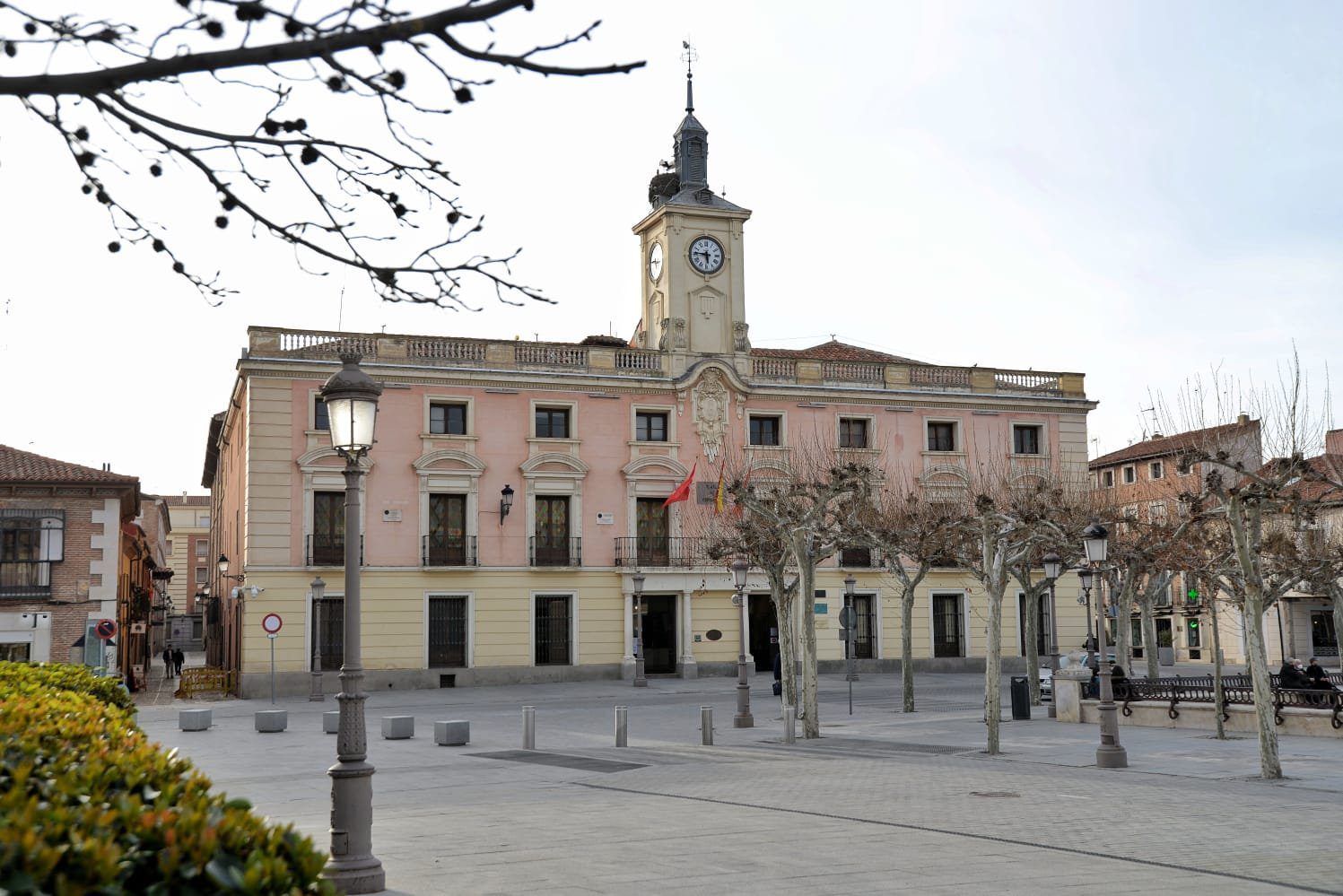Anuncian licitación para reformar pisos tutelados en Alcalá de Henares