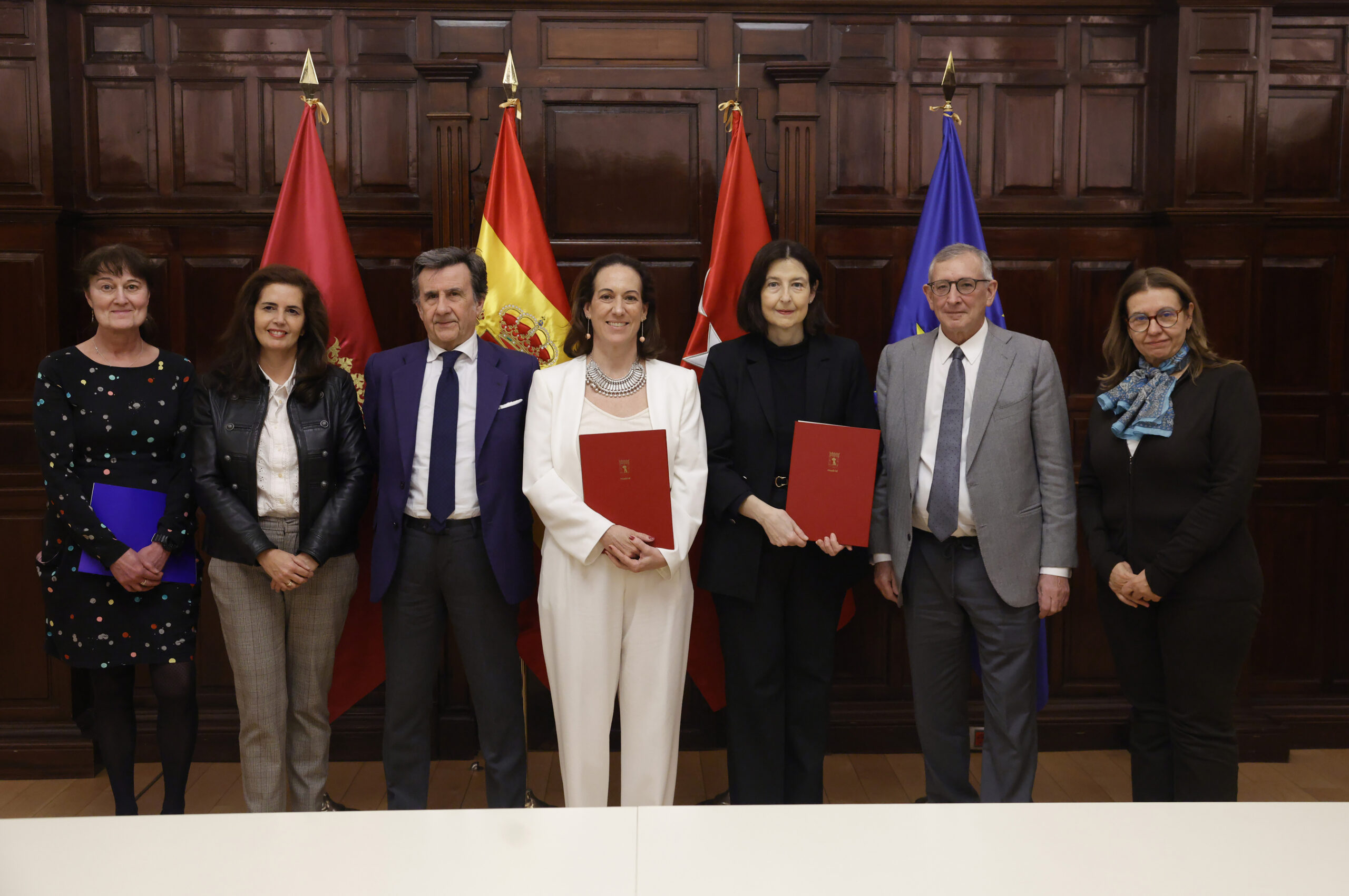 Ayuntamiento y Fundación SIGNUM Unen Esfuerzos para Impulsar la Mediación Comunitaria