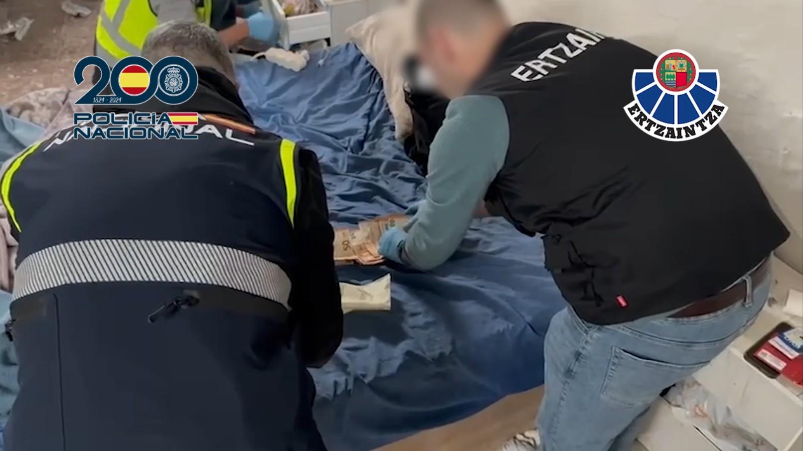 Ministerio del Interior | En una operación conjunta de la Policía Nacional y la Ertzaintza: Detenida una reclutadora de “mulas” para cometer la estafa del “hijo en apuros”