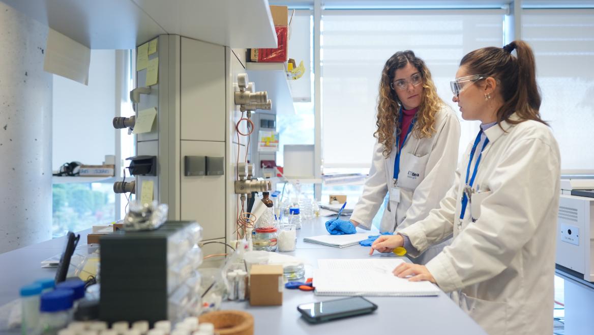 Díaz Ayuso Incrementa 34% la Inversión en Investigación Científica, Alcanzando 752 Millones de Euros