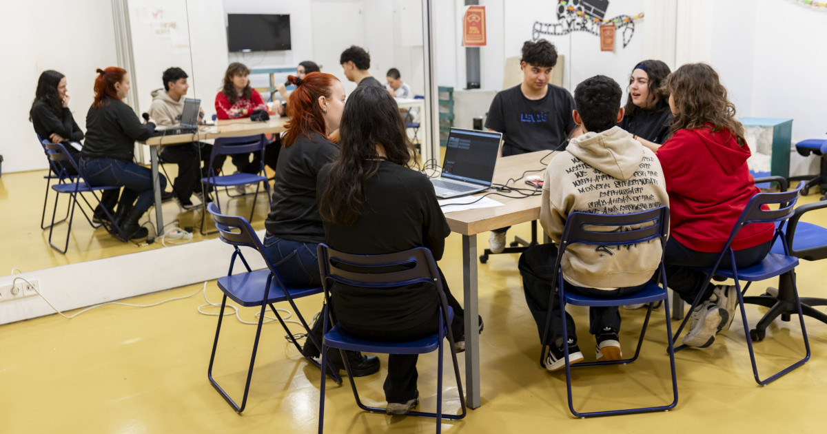 El Ayuntamiento de Madrid Extiende el Programa de Apoyo Psicoeducativo para Prevenir el Abandono Escolar