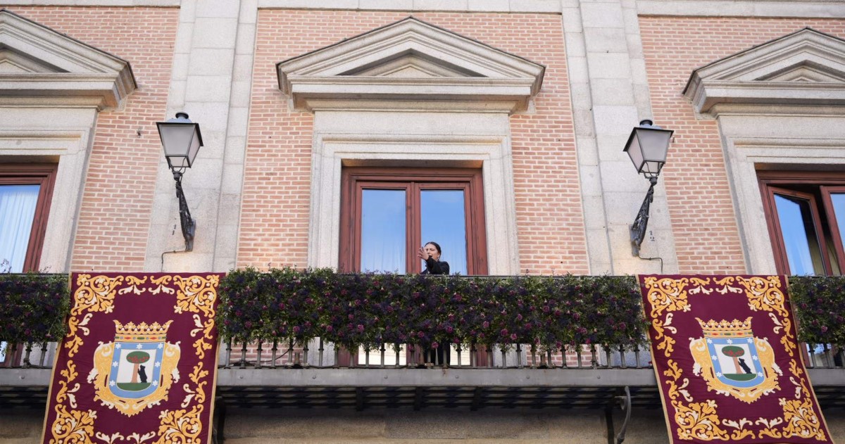 Esperanza Garrido inaugura la serie de saetas en las procesiones del Domingo de Ramos