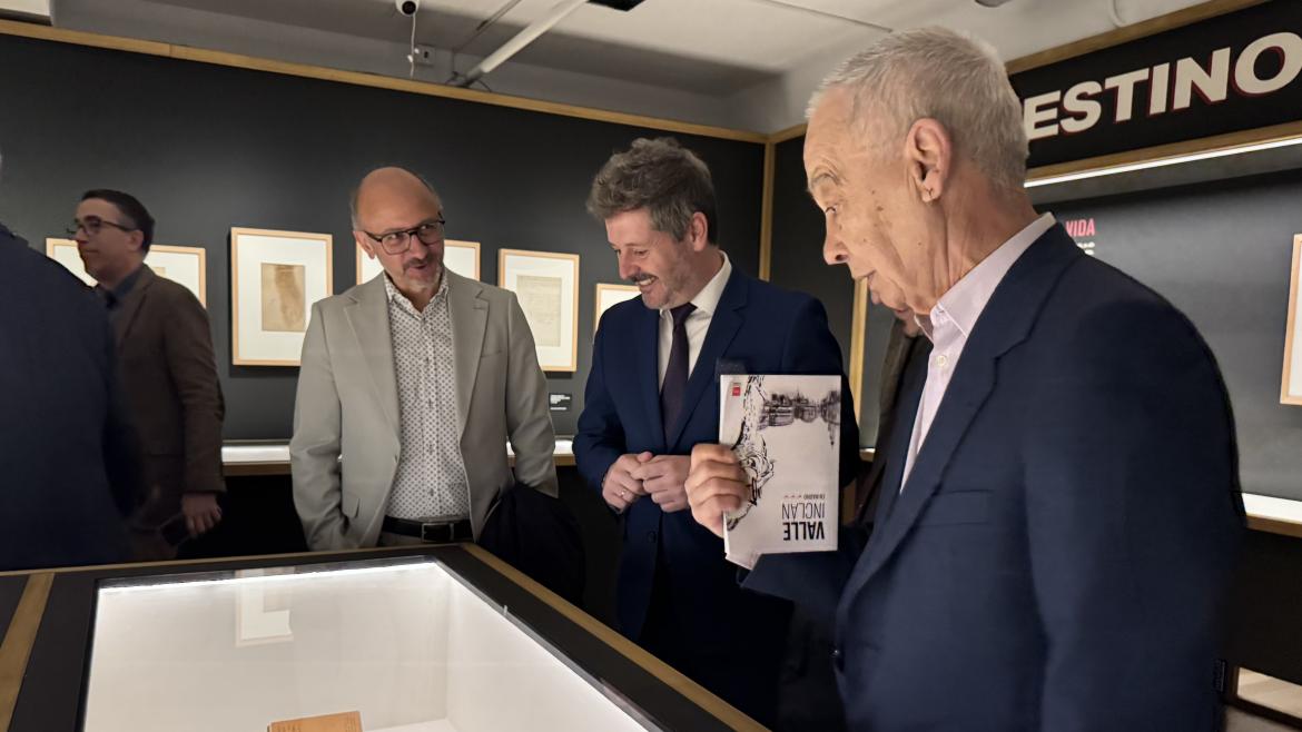 Explorando la Huella de Valle-Inclán en Madrid: Exposición y Programa Cultural Dinámico
