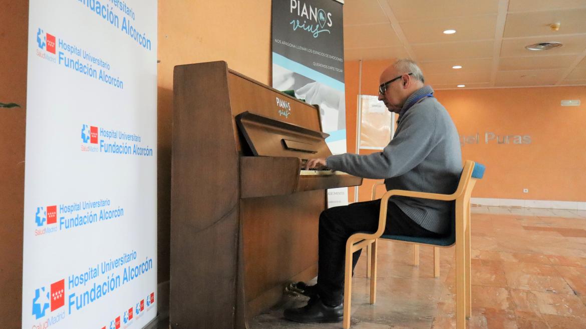 Fundación Alcorcón: Un Piano para Mejorar la Experiencia de Pacientes y Familias en el Hospital Público