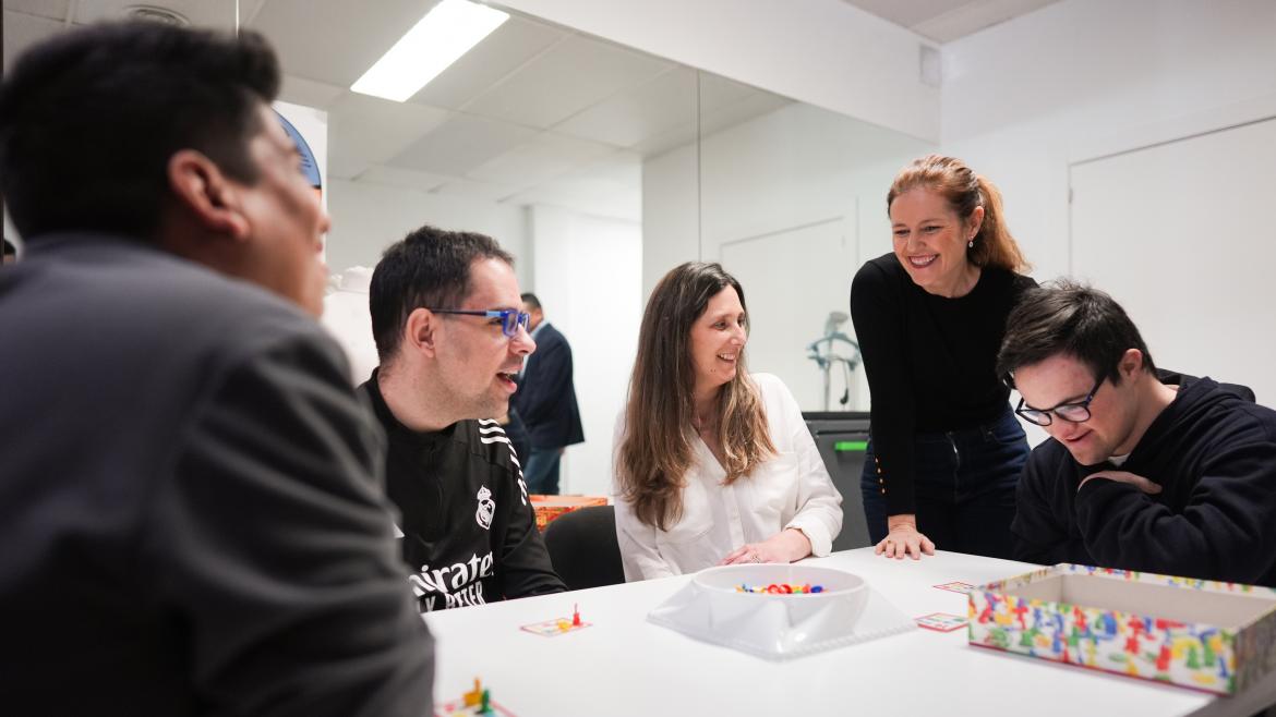 Guía Pionera de Empleo en Madrid para Personas con Autismo Impulsa la Inclusión Laboral