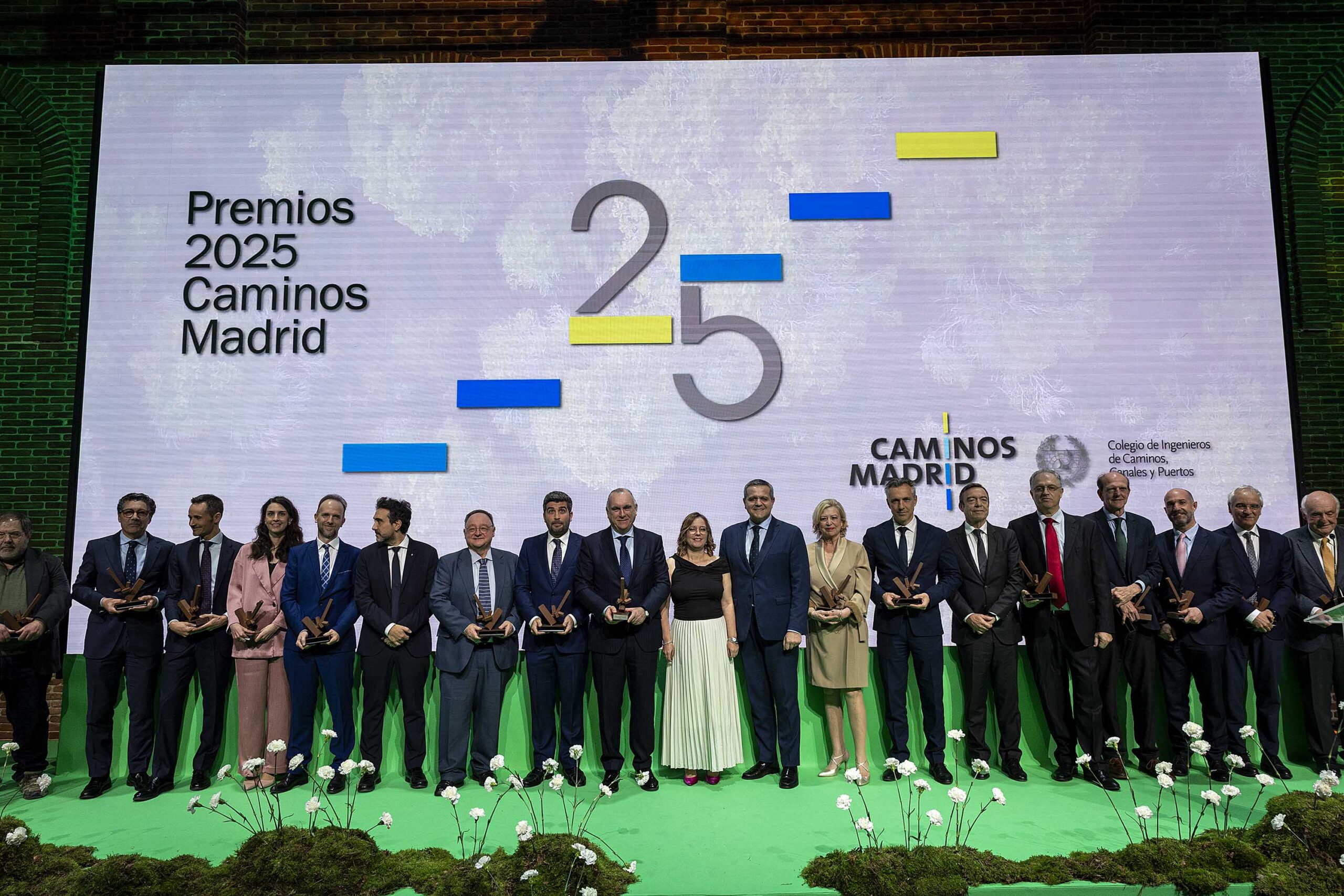 Innovación Urbana en Madrid: Reconocimientos en los Premios Caminos para Proyectos Sostenibles y Funcionales