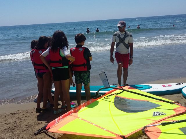 Juventud Amplía Oportunidades con 100 Nuevas Plazas en Campamentos de Verano