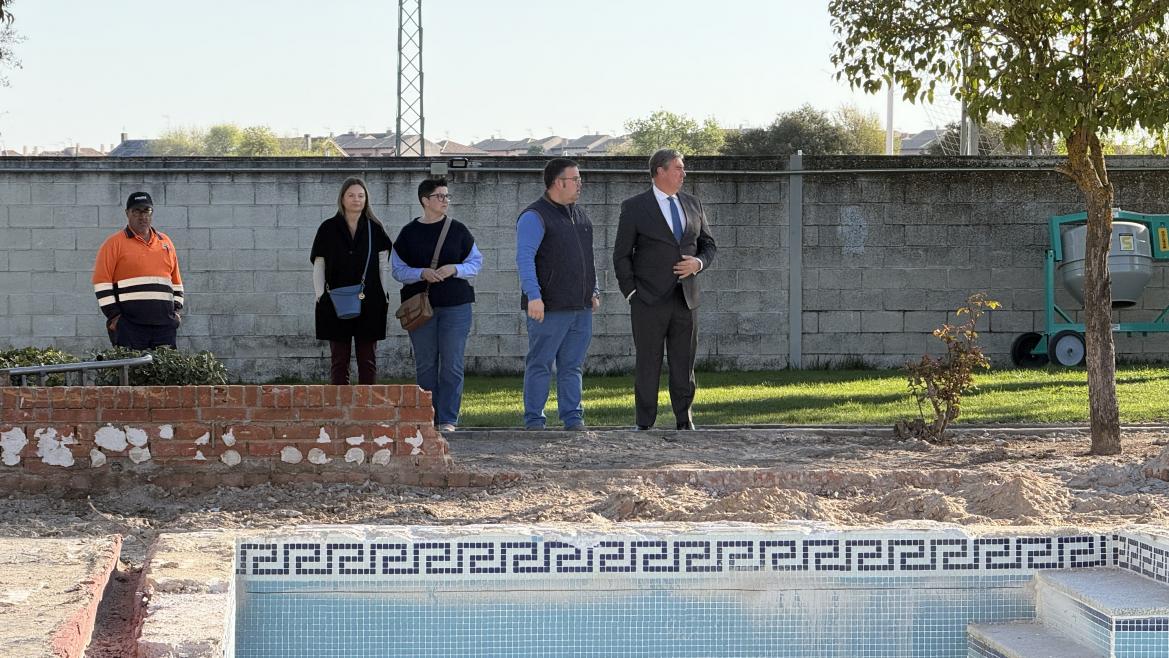 La Comunidad de Madrid Moderniza las Piscinas del Polideportivo de Belmonte de Tajo